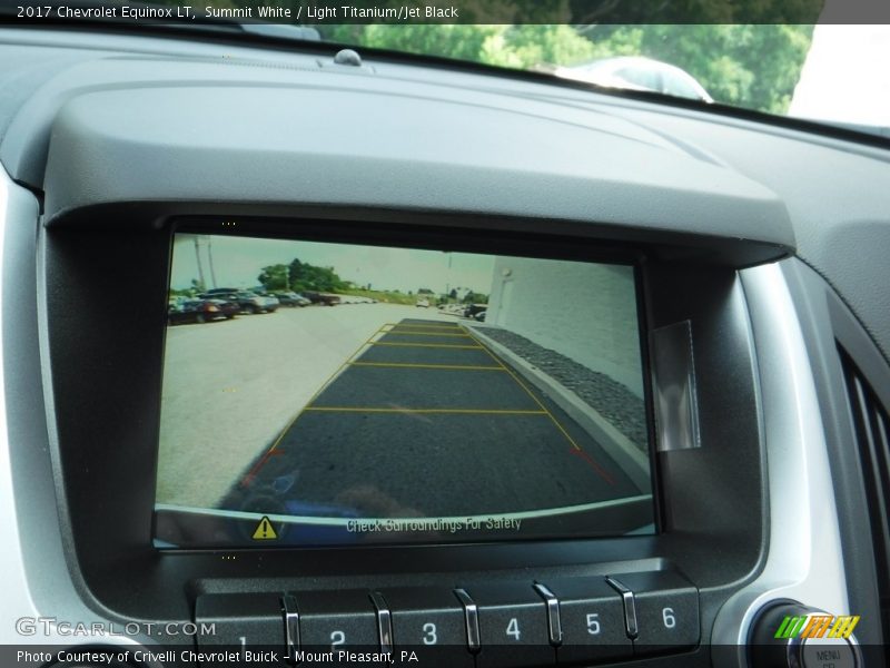 Summit White / Light Titanium/Jet Black 2017 Chevrolet Equinox LT