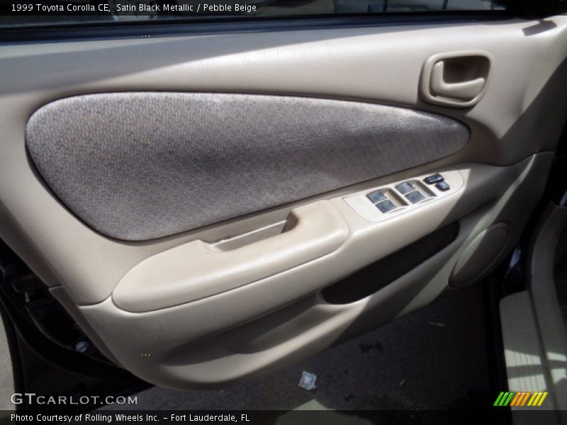 Satin Black Metallic / Pebble Beige 1999 Toyota Corolla CE
