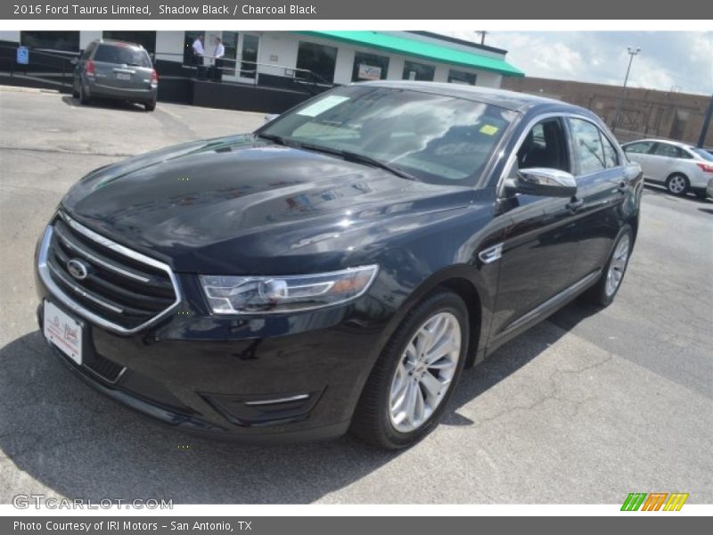 Shadow Black / Charcoal Black 2016 Ford Taurus Limited