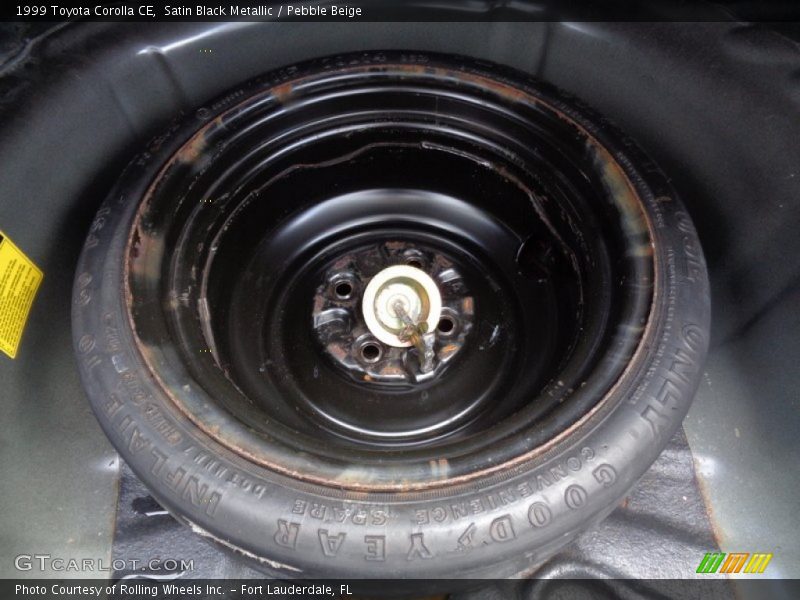Satin Black Metallic / Pebble Beige 1999 Toyota Corolla CE