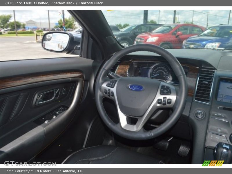 Shadow Black / Charcoal Black 2016 Ford Taurus Limited