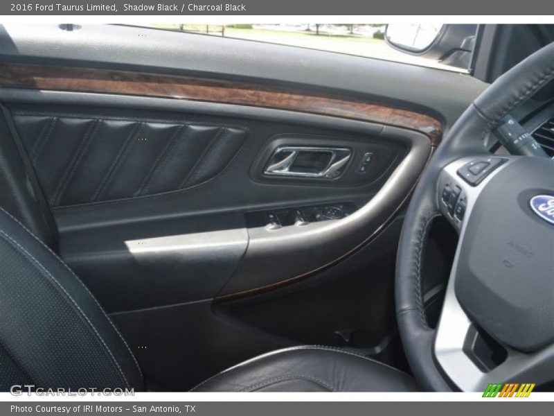 Shadow Black / Charcoal Black 2016 Ford Taurus Limited