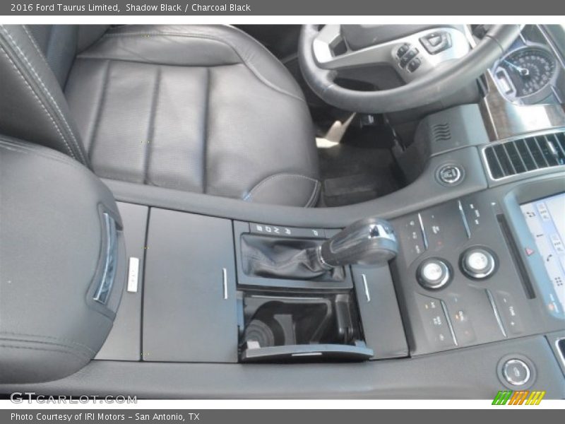 Shadow Black / Charcoal Black 2016 Ford Taurus Limited