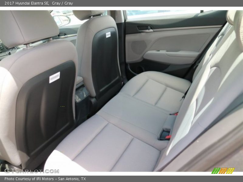 Gray / Gray 2017 Hyundai Elantra SE