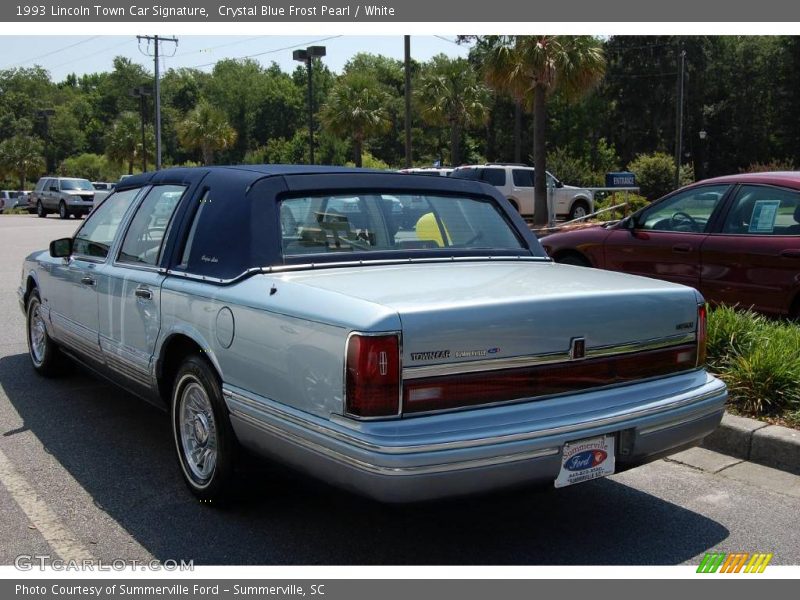 Crystal Blue Frost Pearl / White 1993 Lincoln Town Car Signature