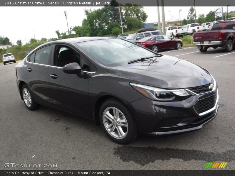 Tungsten Metallic / Jet Black 2016 Chevrolet Cruze LT Sedan