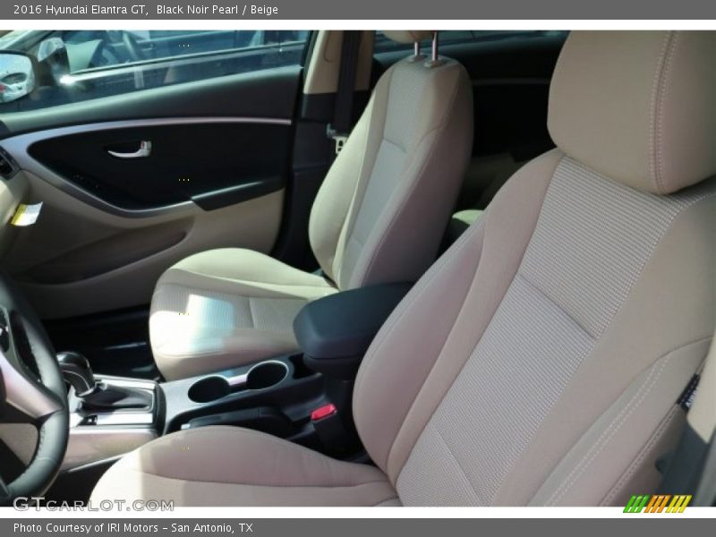 Black Noir Pearl / Beige 2016 Hyundai Elantra GT