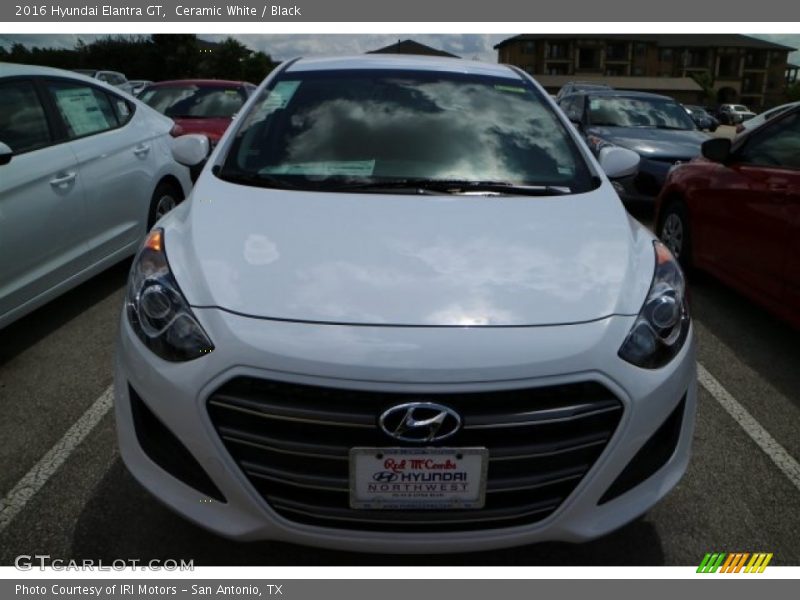 Ceramic White / Black 2016 Hyundai Elantra GT