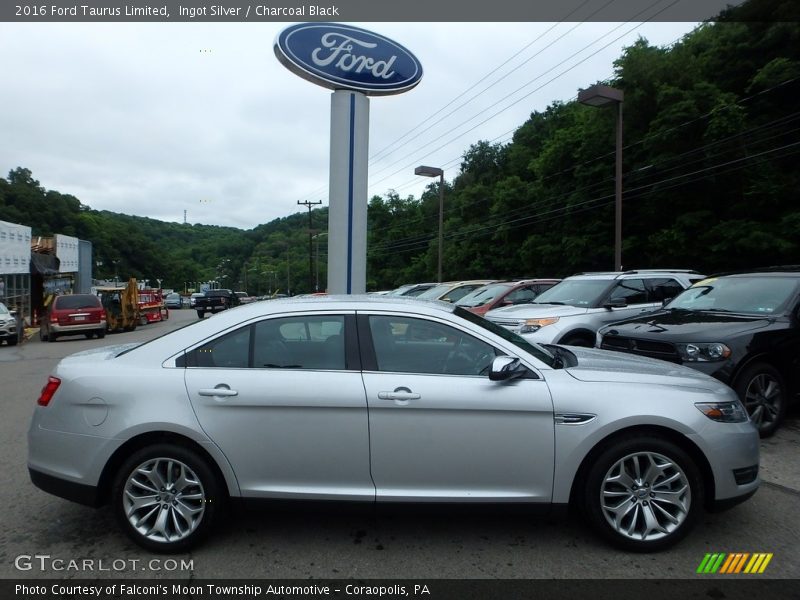 Ingot Silver / Charcoal Black 2016 Ford Taurus Limited