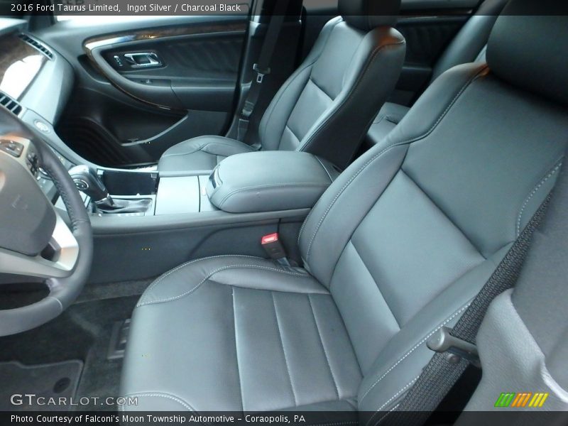 Ingot Silver / Charcoal Black 2016 Ford Taurus Limited
