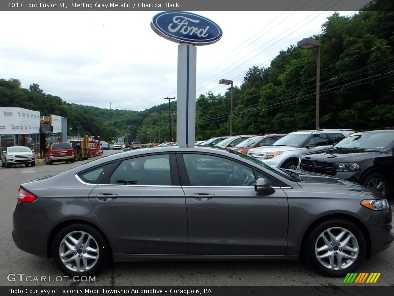 Sterling Gray Metallic / Charcoal Black 2013 Ford Fusion SE