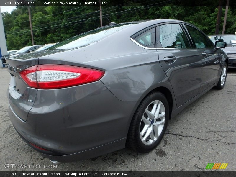 Sterling Gray Metallic / Charcoal Black 2013 Ford Fusion SE