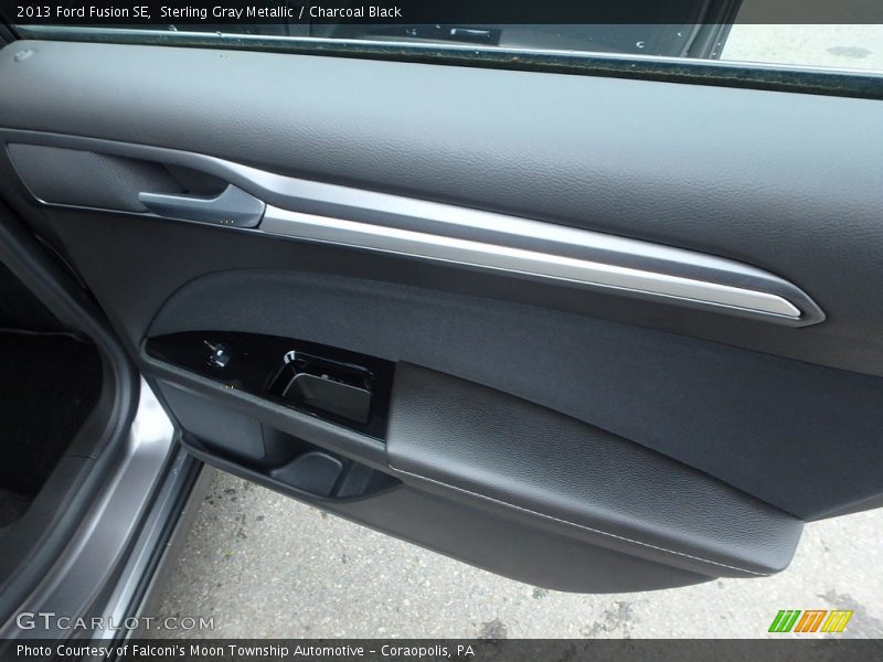 Sterling Gray Metallic / Charcoal Black 2013 Ford Fusion SE