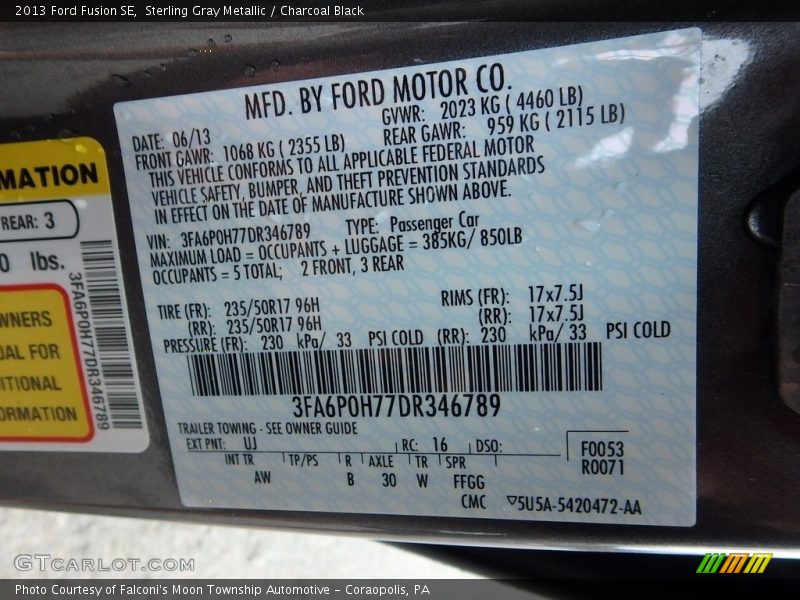 Sterling Gray Metallic / Charcoal Black 2013 Ford Fusion SE