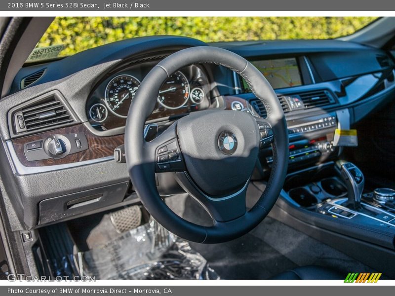 Jet Black / Black 2016 BMW 5 Series 528i Sedan