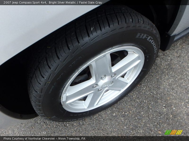 Bright Silver Metallic / Pastel Slate Gray 2007 Jeep Compass Sport 4x4