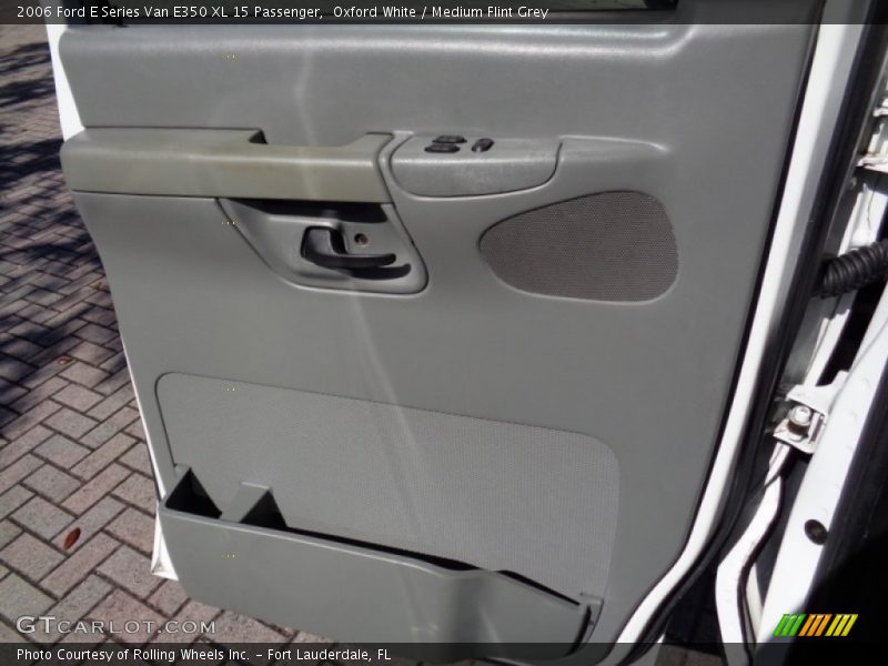 Oxford White / Medium Flint Grey 2006 Ford E Series Van E350 XL 15 Passenger