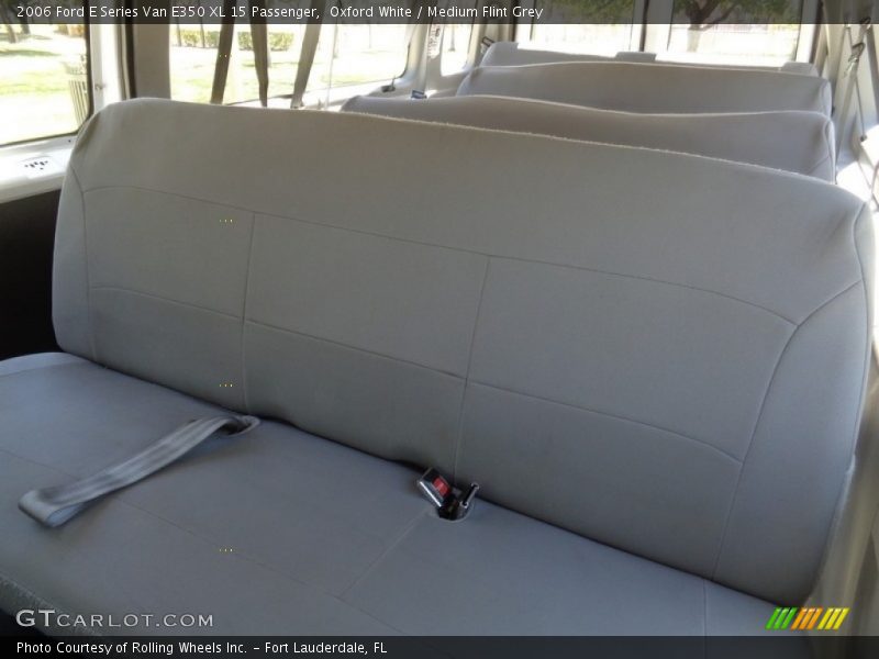 Oxford White / Medium Flint Grey 2006 Ford E Series Van E350 XL 15 Passenger