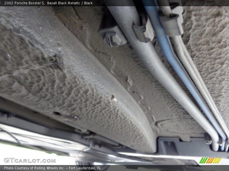 Undercarriage of 2002 Boxster S