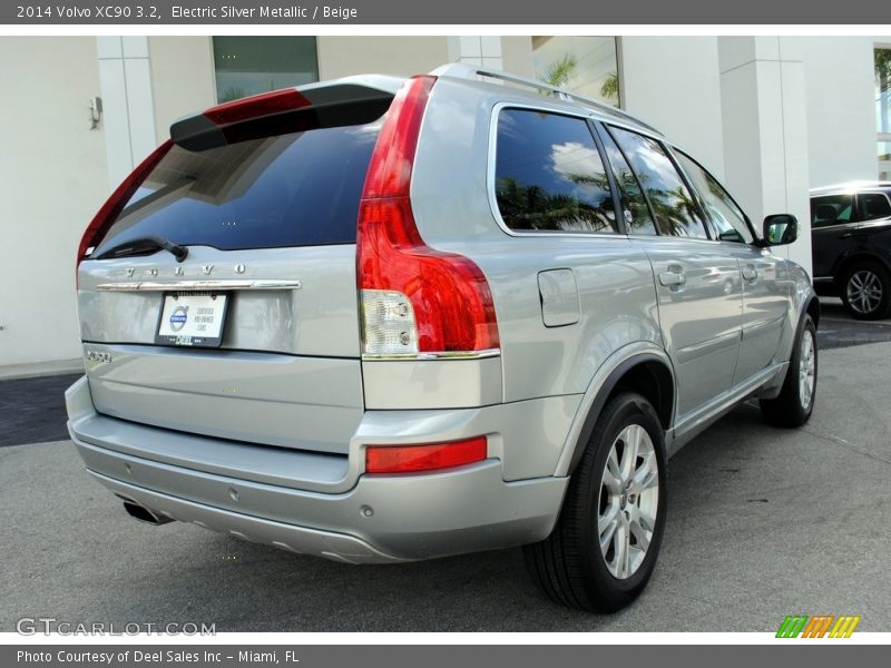 Electric Silver Metallic / Beige 2014 Volvo XC90 3.2