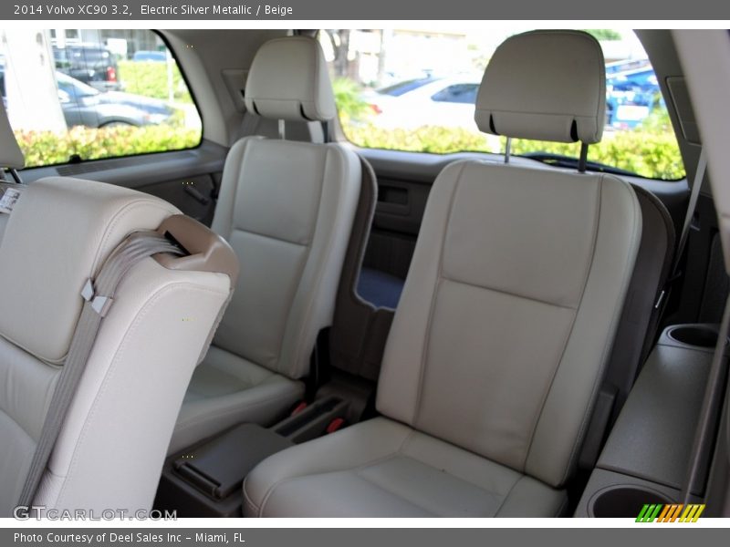 Electric Silver Metallic / Beige 2014 Volvo XC90 3.2