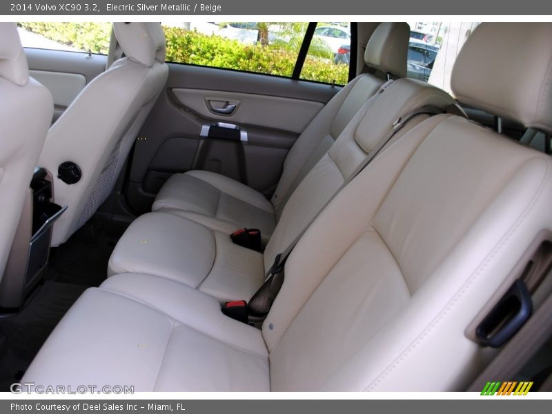 Electric Silver Metallic / Beige 2014 Volvo XC90 3.2