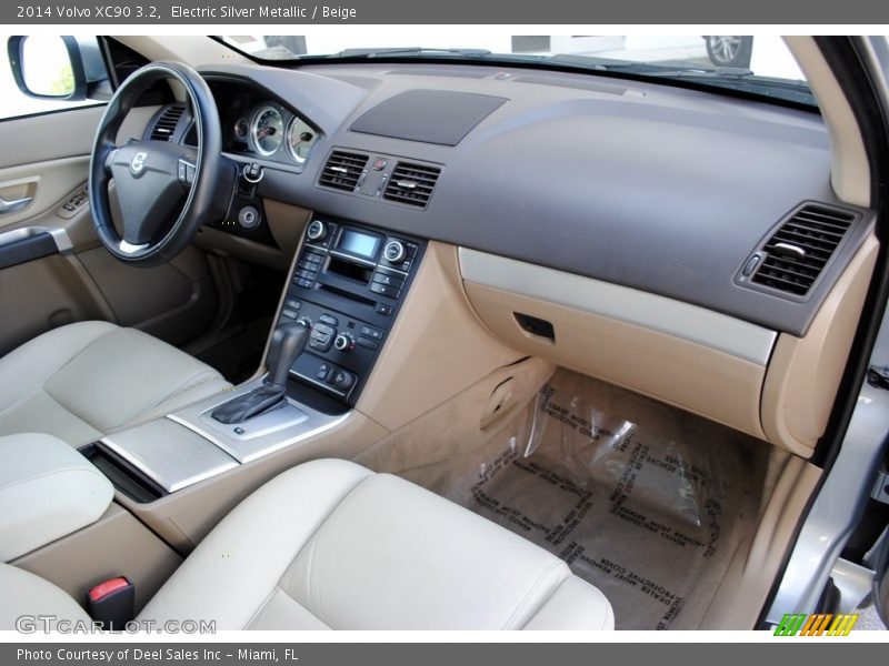 Electric Silver Metallic / Beige 2014 Volvo XC90 3.2