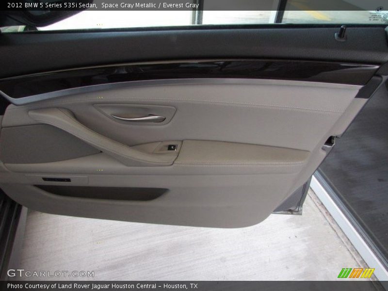 Space Gray Metallic / Everest Gray 2012 BMW 5 Series 535i Sedan