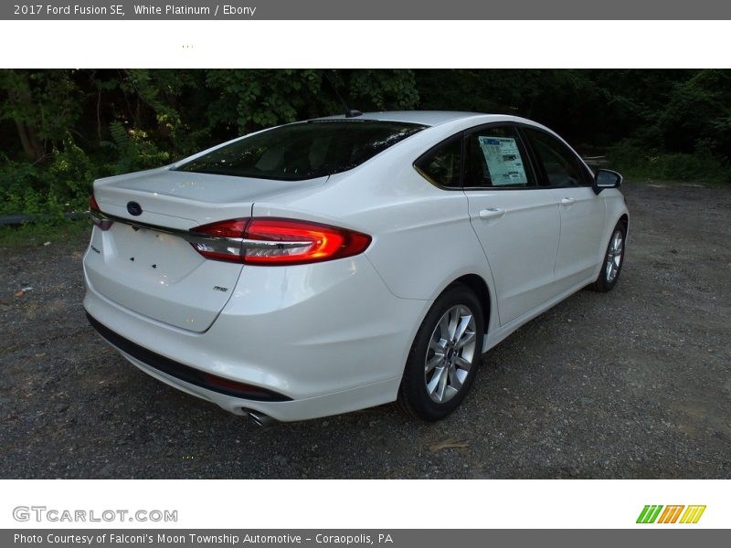 White Platinum / Ebony 2017 Ford Fusion SE