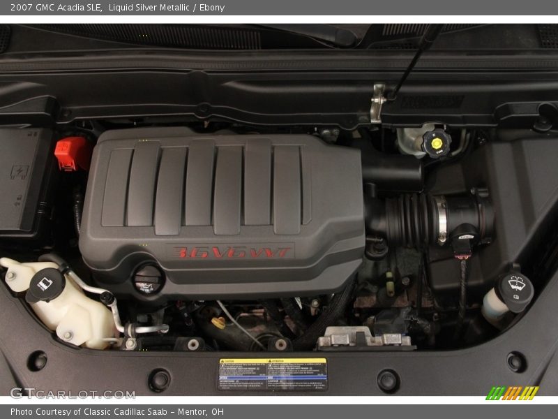 Liquid Silver Metallic / Ebony 2007 GMC Acadia SLE