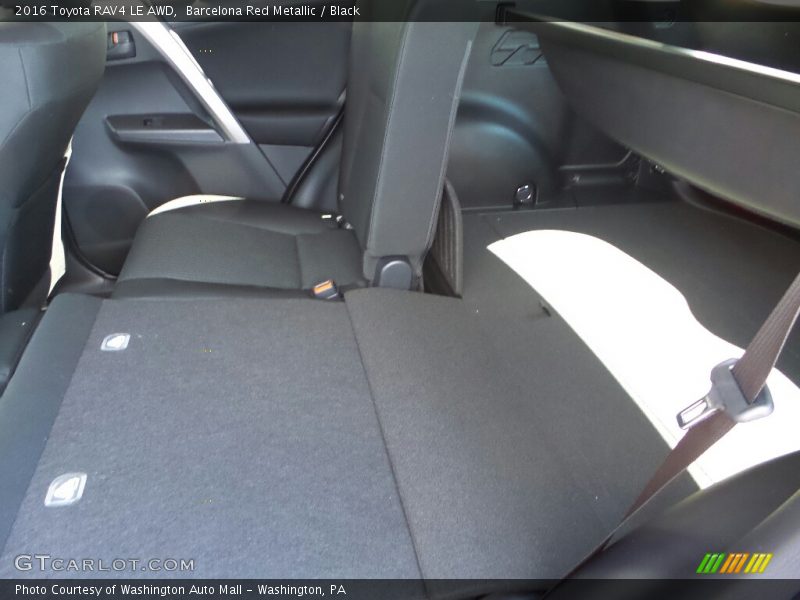 Barcelona Red Metallic / Black 2016 Toyota RAV4 LE AWD