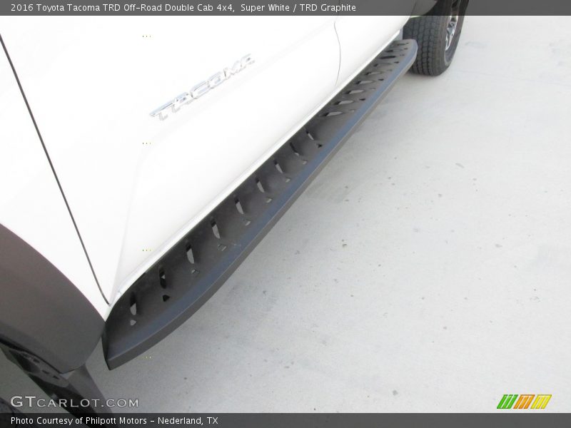 Super White / TRD Graphite 2016 Toyota Tacoma TRD Off-Road Double Cab 4x4