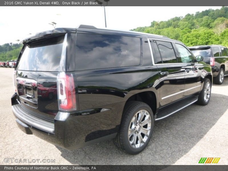 Onyx Black / Jet Black 2016 GMC Yukon XL Denali 4WD