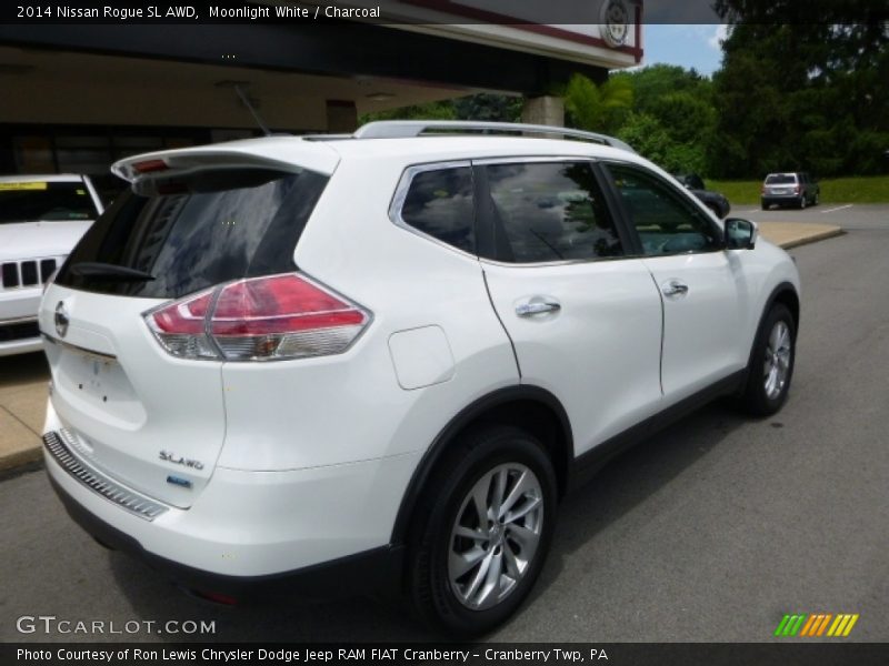 Moonlight White / Charcoal 2014 Nissan Rogue SL AWD