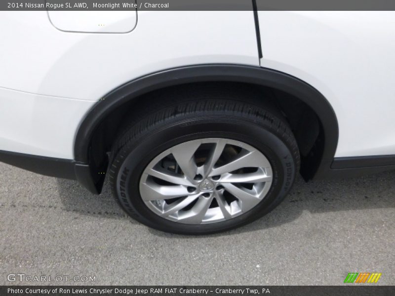 Moonlight White / Charcoal 2014 Nissan Rogue SL AWD