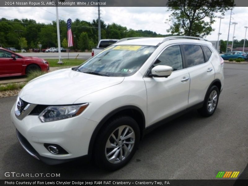 Moonlight White / Charcoal 2014 Nissan Rogue SL AWD
