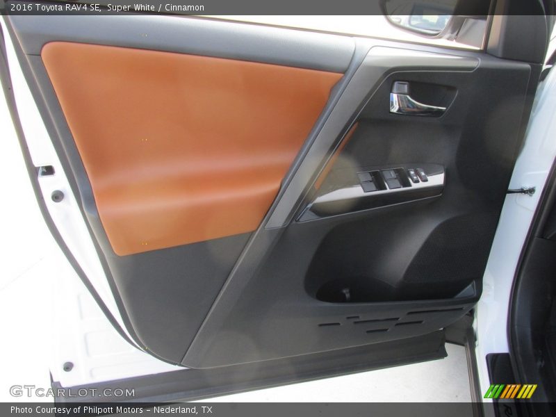 Super White / Cinnamon 2016 Toyota RAV4 SE