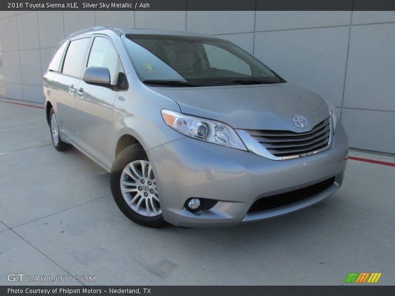 Silver Sky Metallic / Ash 2016 Toyota Sienna XLE