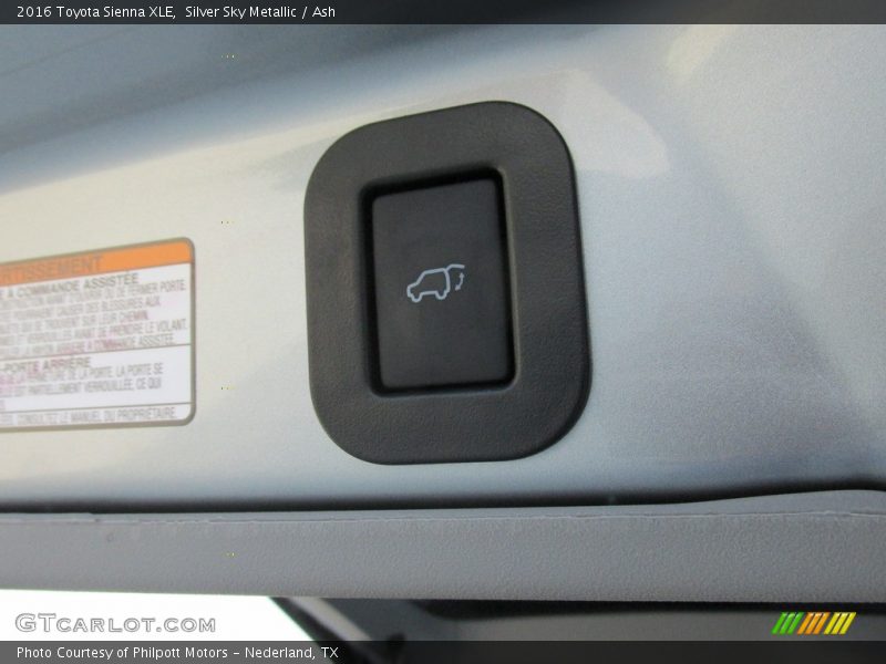 Silver Sky Metallic / Ash 2016 Toyota Sienna XLE