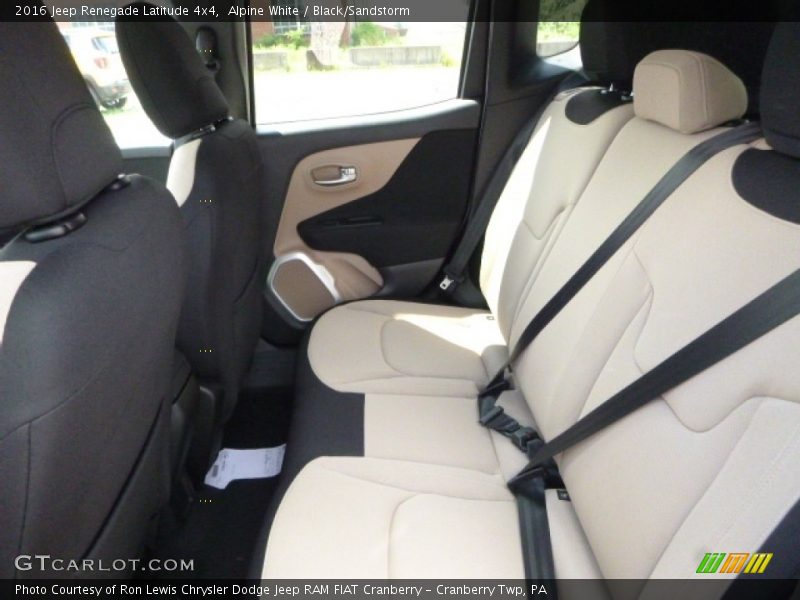 Alpine White / Black/Sandstorm 2016 Jeep Renegade Latitude 4x4