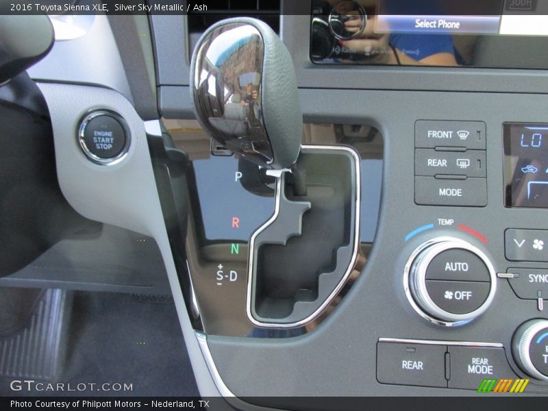 Silver Sky Metallic / Ash 2016 Toyota Sienna XLE