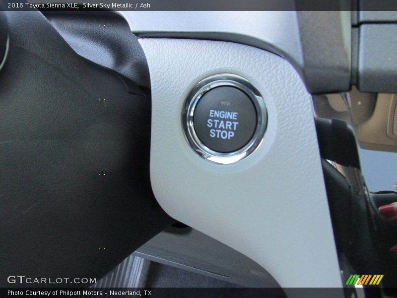 Silver Sky Metallic / Ash 2016 Toyota Sienna XLE