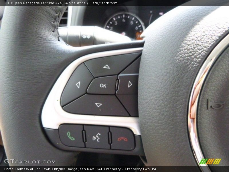 Alpine White / Black/Sandstorm 2016 Jeep Renegade Latitude 4x4