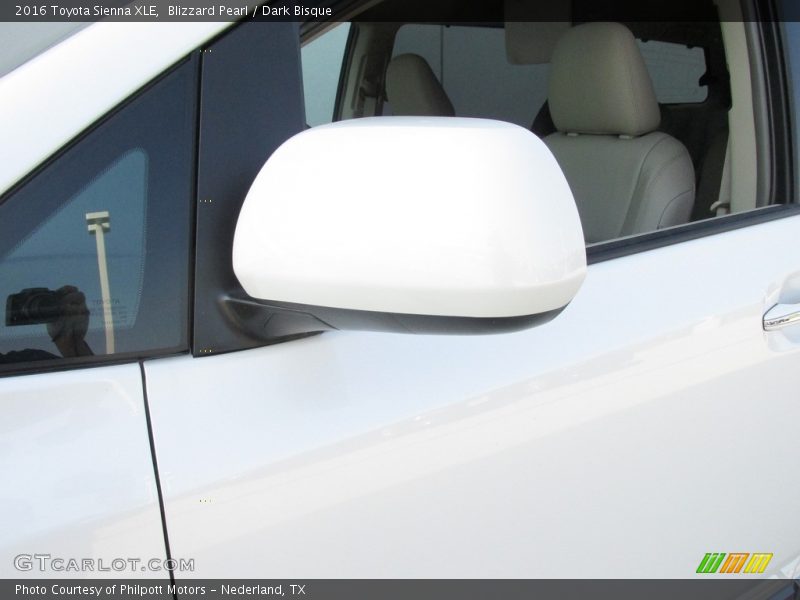 Blizzard Pearl / Dark Bisque 2016 Toyota Sienna XLE