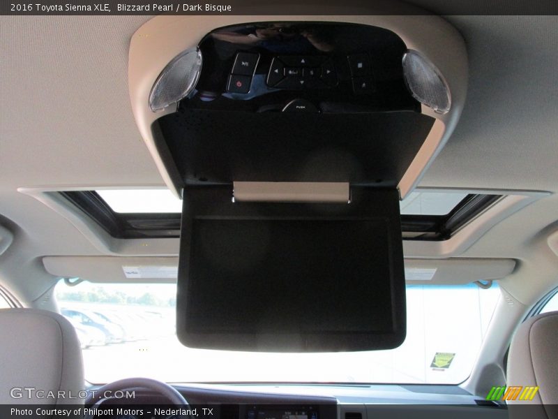 Blizzard Pearl / Dark Bisque 2016 Toyota Sienna XLE