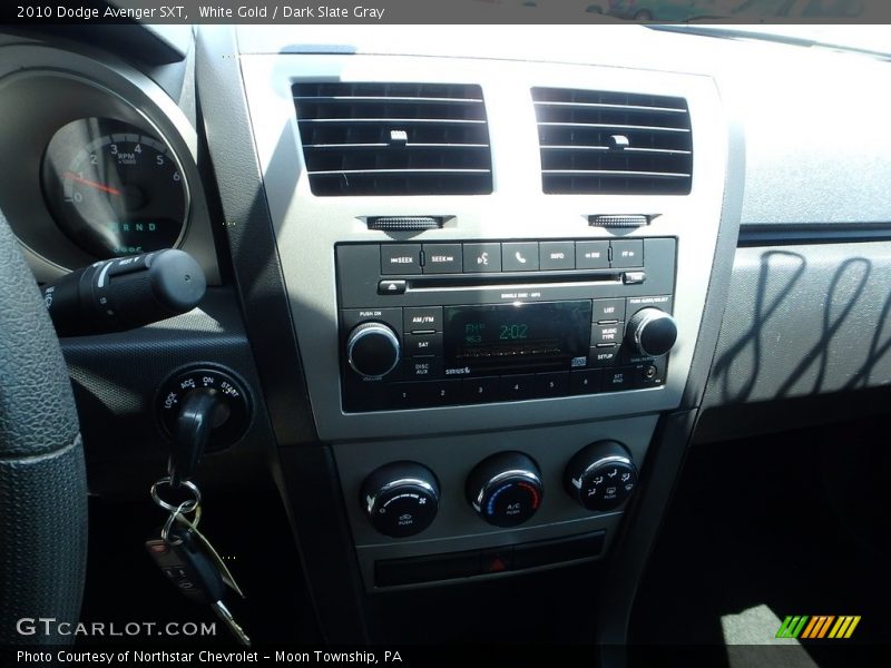 White Gold / Dark Slate Gray 2010 Dodge Avenger SXT