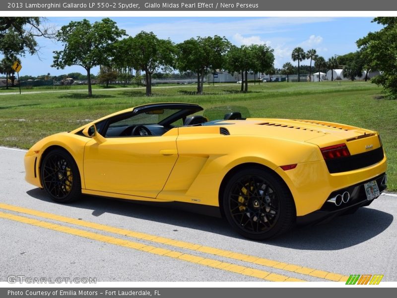 Giallo Midas Pearl Effect / Nero Perseus 2013 Lamborghini Gallardo LP 550-2 Spyder