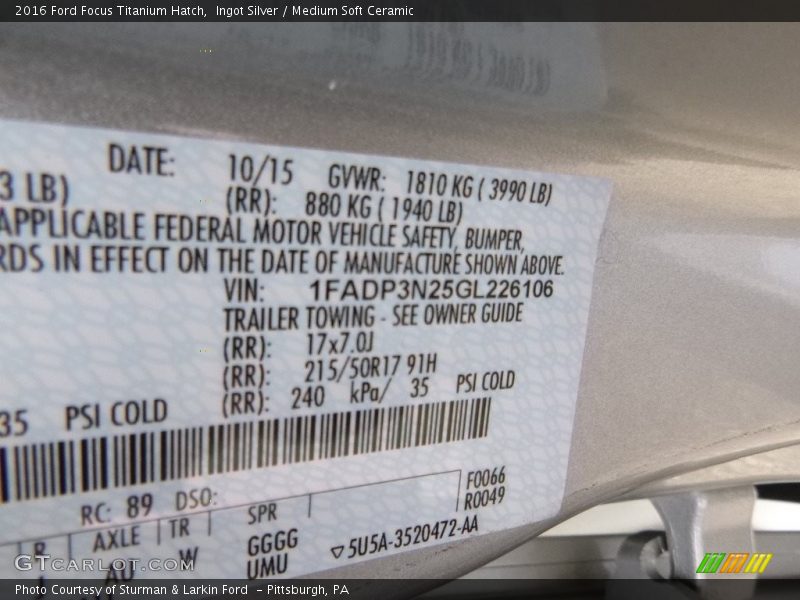 Ingot Silver / Medium Soft Ceramic 2016 Ford Focus Titanium Hatch