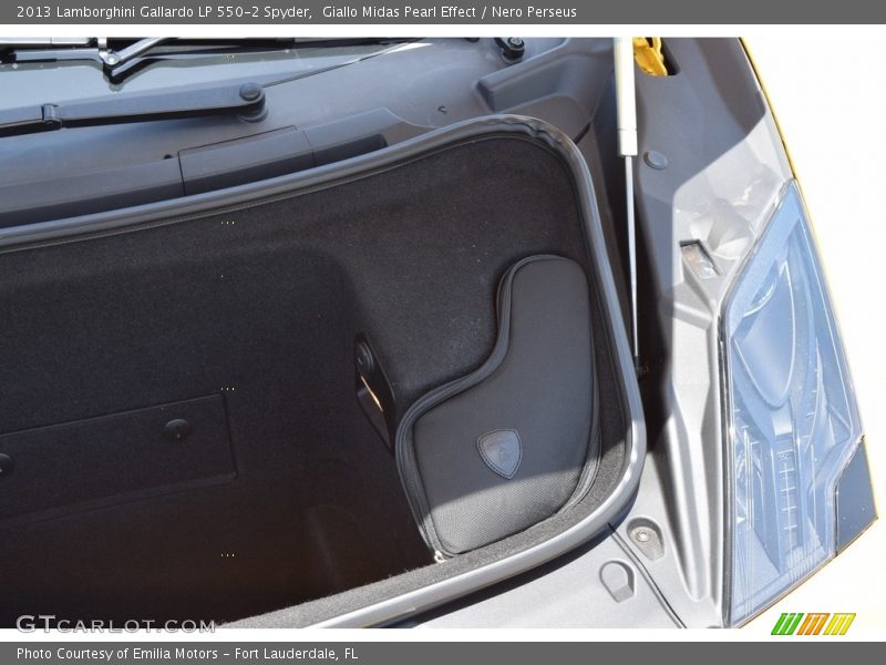 Giallo Midas Pearl Effect / Nero Perseus 2013 Lamborghini Gallardo LP 550-2 Spyder