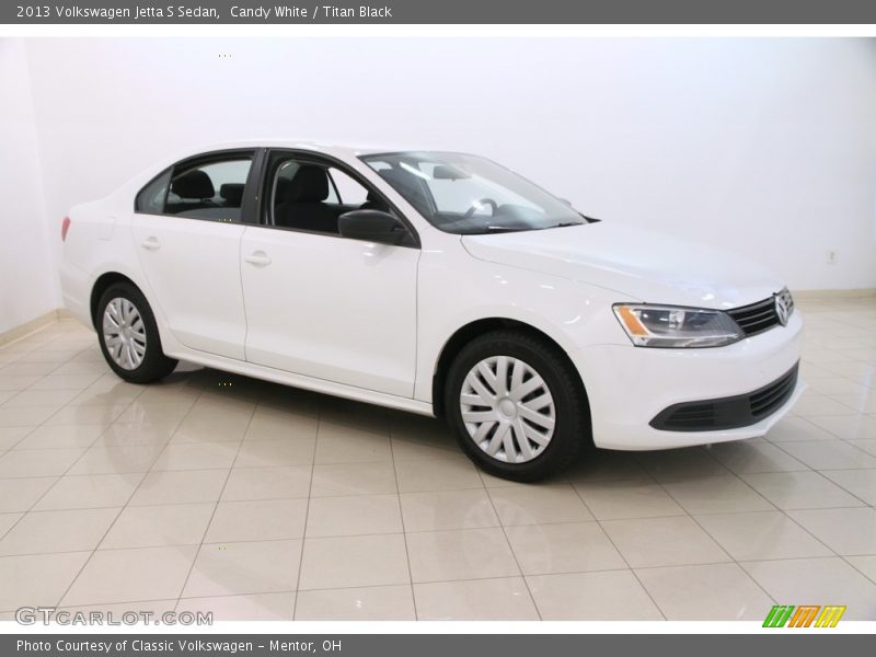 Candy White / Titan Black 2013 Volkswagen Jetta S Sedan